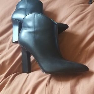 Black pointed booties